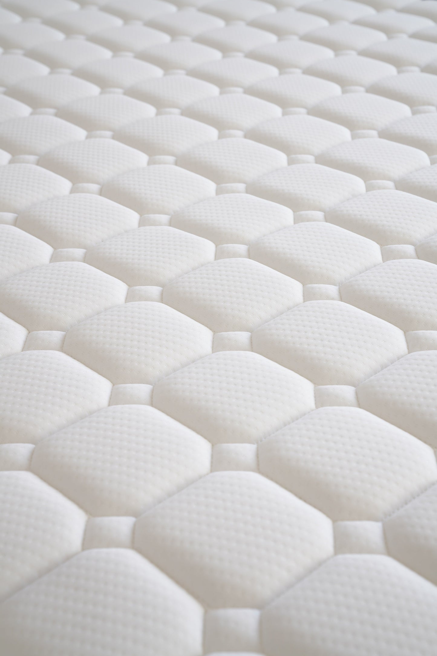 Silver 2500 Pocket Spring Mattress