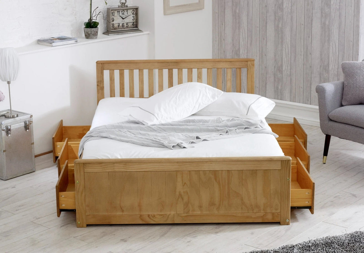 4FT6 Mission Wooden Storage Bed Frame