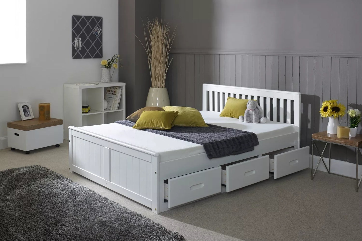 4FT6 Mission Wooden Storage Bed Frame